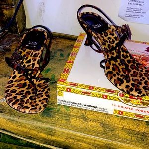 Stuart weitzman shoes